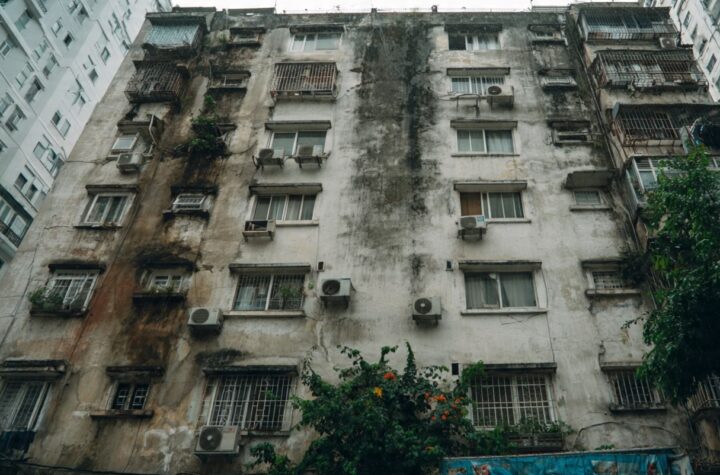Ai Phải Chịu Trách Nhiệm Khi Nhà Chung Cư Bị Thấm Dột