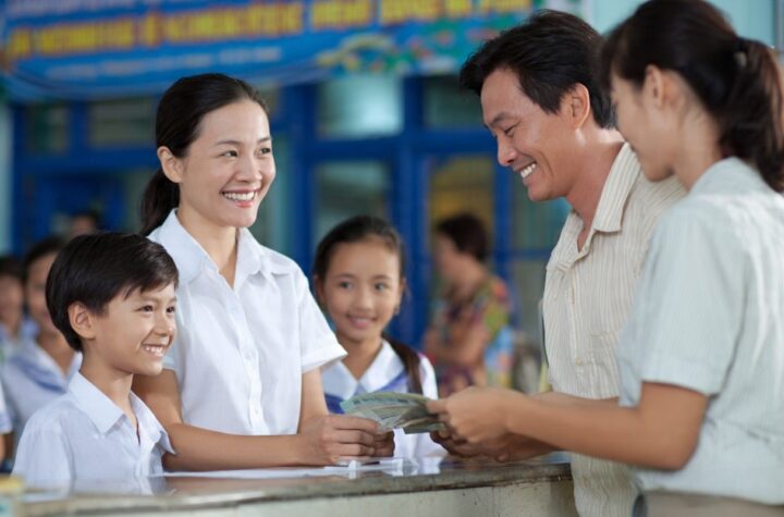 Ép Phụ Huynh Đóng Quỹ Lớp Có Thể Bị Phạt Đến 50 Triệu Đồng